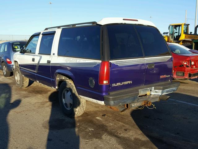 1GDFK16RXVJ701156 - 1997 GMC SUBURBAN K WHITE photo 3