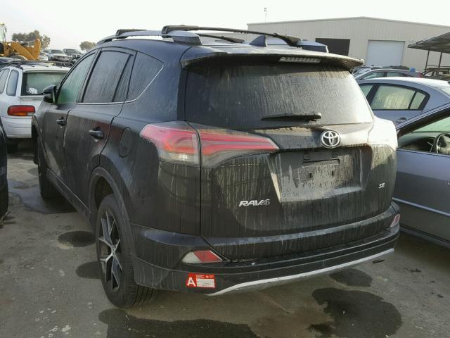 2T3NFREVXGW248842 - 2016 TOYOTA RAV4 SE BLACK photo 3