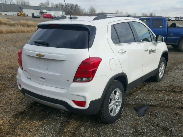 3GNCJLSB2HL183398 - 2017 CHEVROLET TRAX 1LT WHITE photo 4