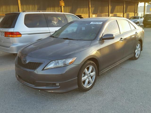 4T1BK46K27U525353 - 2007 TOYOTA CAMRY NEW GRAY photo 2