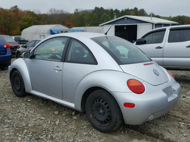 3VWBK31C14M409816 - 2004 VOLKSWAGEN NEW BEETLE 银色 照片 3