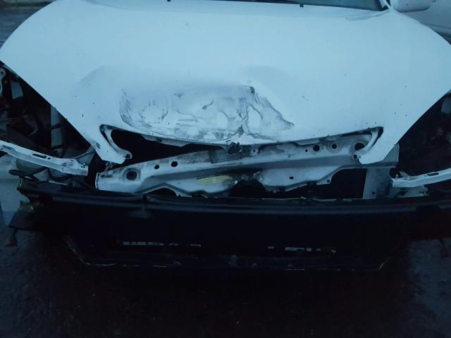 4T1BE32K34U336665 - 2004 TOYOTA CAMRY LE 白色 照片 9