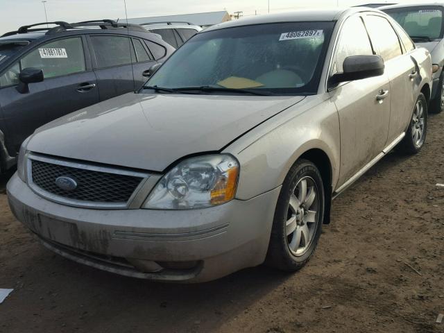 1FAHP24136G158755 - 2006 FORD FIVE HUNDR BEIGE photo 2