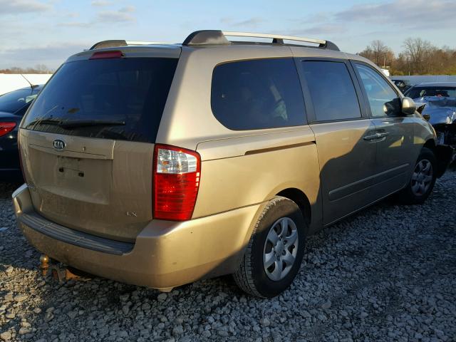 KNDMB233566042909 - 2006 KIA SEDONA EX GOLD photo 4