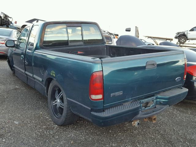 1FTDX1762VKC81033 - 1997 FORD F150 GREEN photo 3