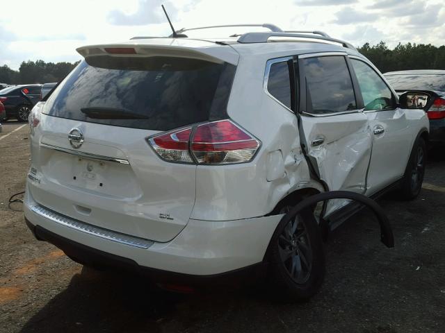 5N1AT2MT0GC844670 - 2016 NISSAN ROGUE S WHITE photo 4