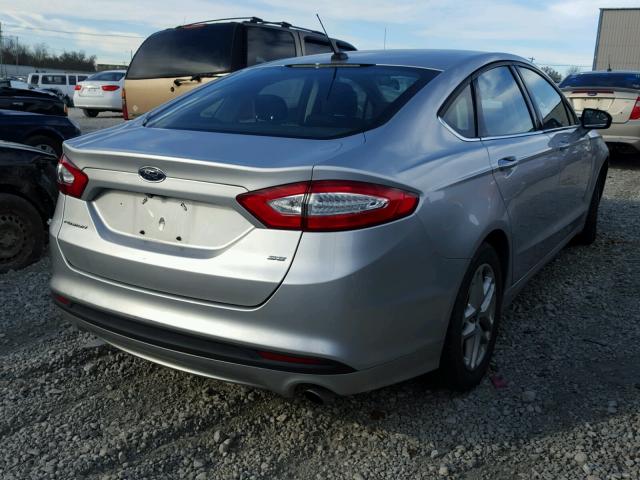 3FA6P0H79GR116840 - 2016 FORD FUSION SE SILVER photo 4