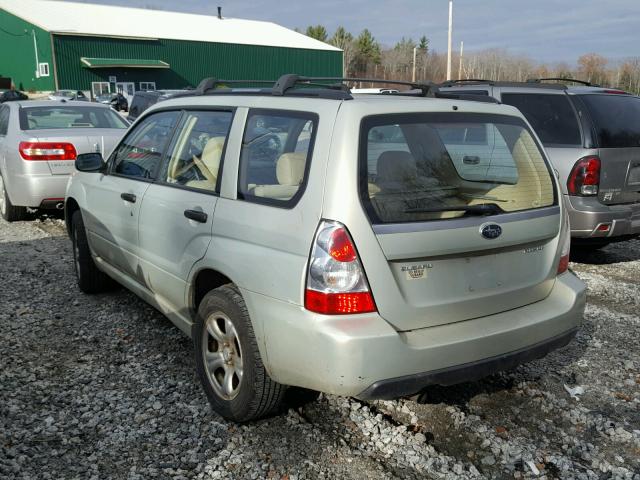 JF1SG63687H740002 - 2007 SUBARU FORESTER 2 GOLD photo 3