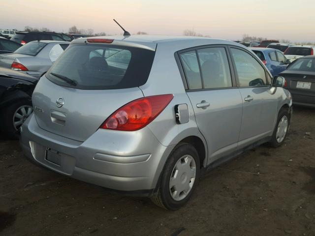 3N1BC13E59L388715 - 2009 NISSAN VERSA S SILVER photo 4