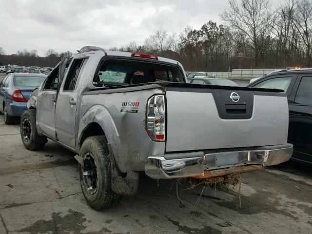 1N6AD07W78C431204 - 2008 NISSAN FRONTIER C SILVER photo 3