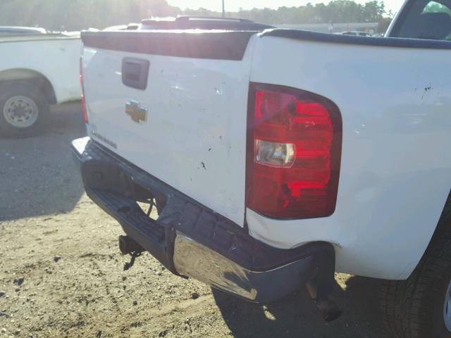 1GCEC14C88E119582 - 2008 CHEVROLET SILVERADO WHITE photo 9