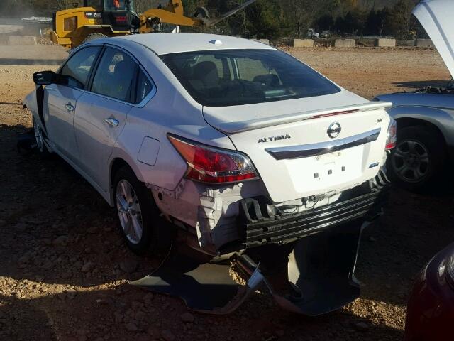 1N4AL3AP1EC166306 - 2014 NISSAN ALTIMA 2.5 WHITE photo 3