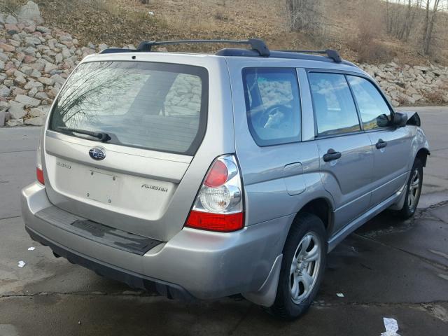 JF1SG63636H703129 - 2006 SUBARU FORESTER 2 SILVER photo 4