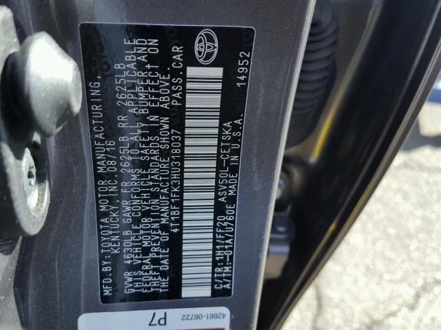 4T1BF1FK3HU318037 - 2017 TOYOTA CAMRY LE ნაცრისფერი ფოტო 10