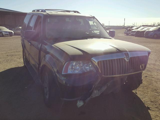 5LMFU28R74LJ16208 - 2004 LINCOLN NAVIGATOR BLACK photo 1