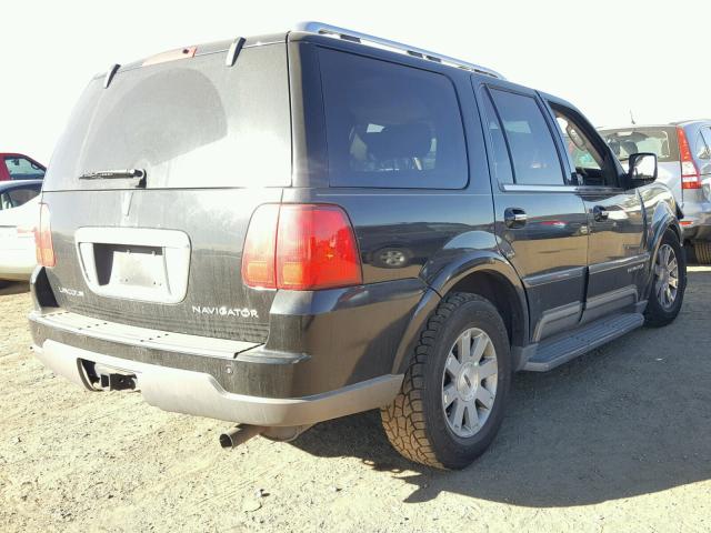 5LMFU28R74LJ16208 - 2004 LINCOLN NAVIGATOR BLACK photo 4