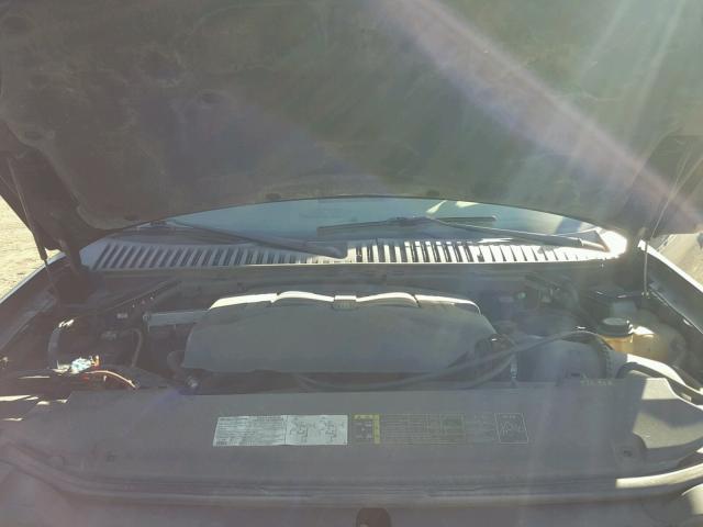 5LMFU28R74LJ16208 - 2004 LINCOLN NAVIGATOR BLACK photo 7