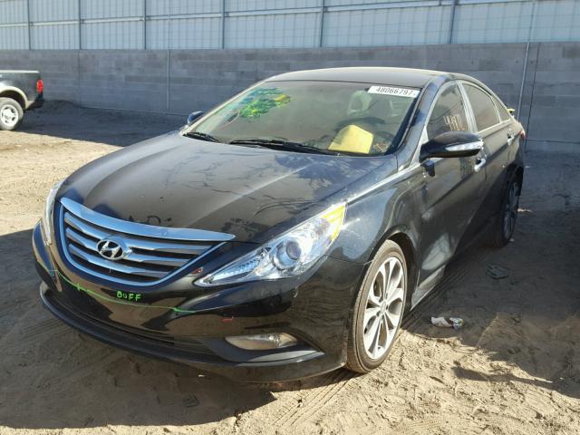 5NPEC4AC9EH841225 - 2014 HYUNDAI SONATA SE BLACK photo 2