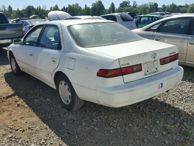 4T1BG22KXXU872683 - 1999 TOYOTA CAMRY CE WHITE photo 3