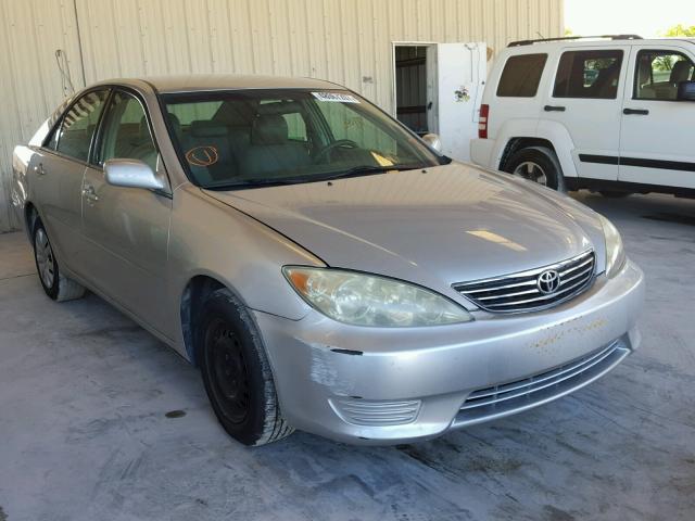 4T1BE32K56U696040 - 2006 TOYOTA CAMRY LE SILVER photo 1