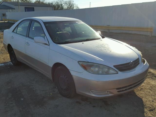 4T1BE32K33U186491 - 2003 TOYOTA CAMRY LE WHITE photo 1