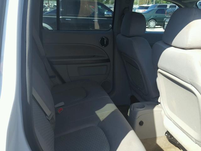 3GNBAADBXAS642816 - 2010 CHEVROLET HHR LS Blanco foto 6