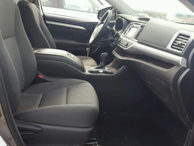 5TDBZRFH2JS841378 - 2018 TOYOTA HIGHLANDER CHARCOAL photo 5