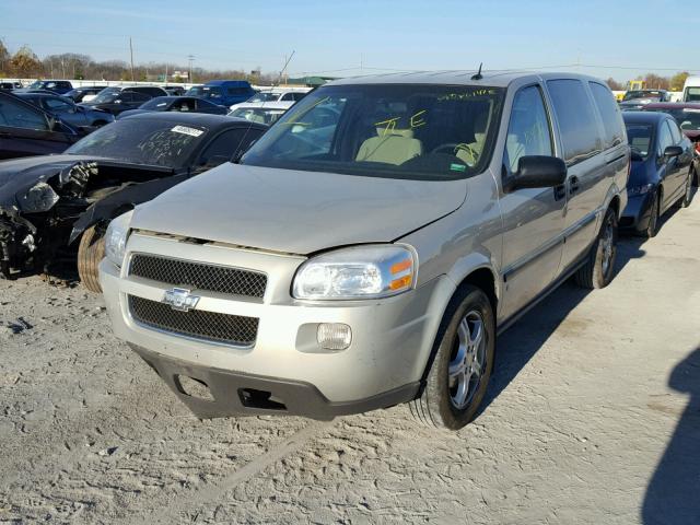 1GNDV23168D211783 - 2008 CHEVROLET UPLANDER L BEIGE photo 2