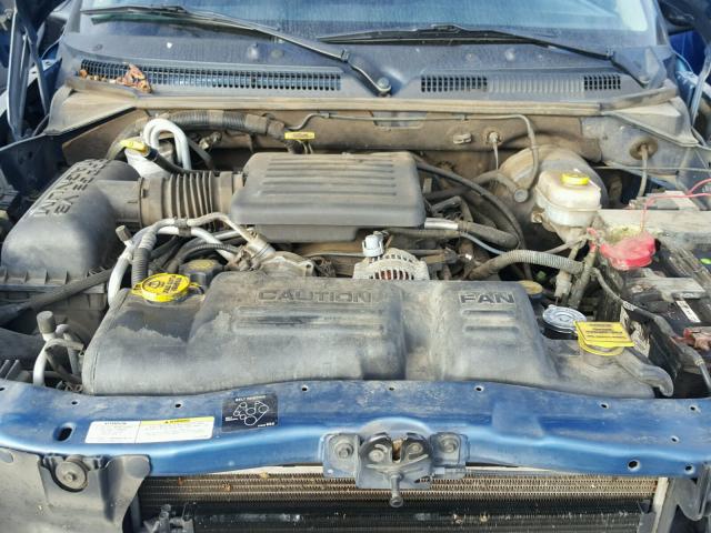 1B7HG48N82S605168 - 2002 DODGE DAKOTA QUA BLUE photo 7