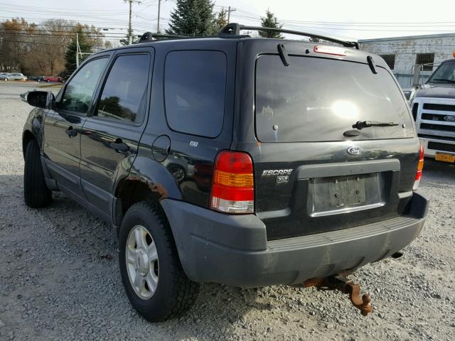 1FMYU93124KA87812 - 2004 FORD ESCAPE XLT BLACK photo 3