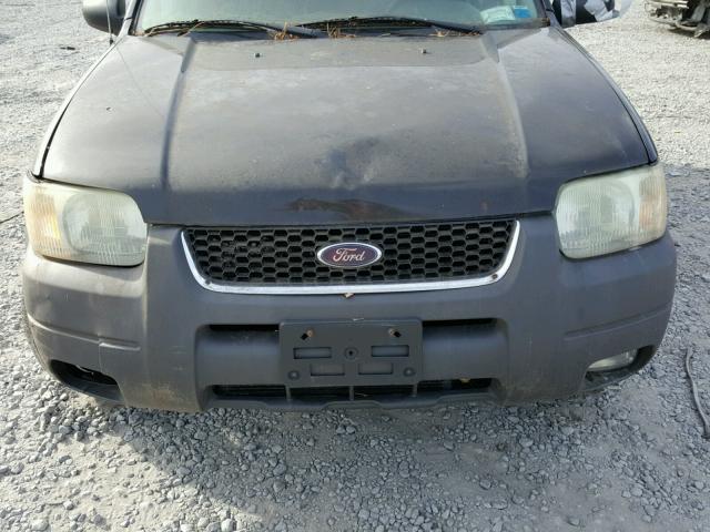 1FMYU93124KA87812 - 2004 FORD ESCAPE XLT BLACK photo 7