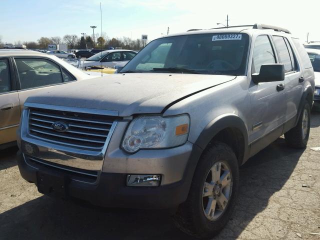 1FMEU73E76UA67802 - 2006 FORD EXPLORER X SILVER photo 2