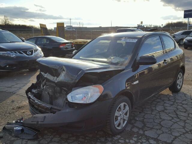 KMHCN35CX9U136723 - 2009 HYUNDAI ACCENT SE BLACK photo 2