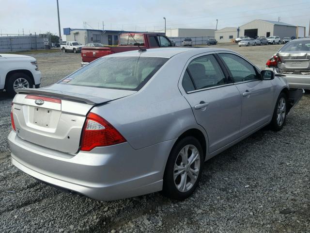 3FAHP0HA8CR372028 - 2012 FORD FUSION SE SILVER photo 4