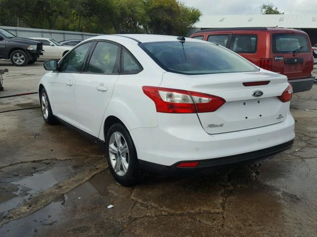 1FADP3F27DL114952 - 2013 FORD FOCUS SE WHITE photo 3