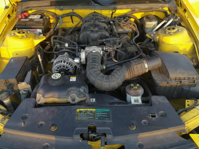 1ZVFT80N955252283 - 2005 FORD MUSTANG YELLOW photo 7