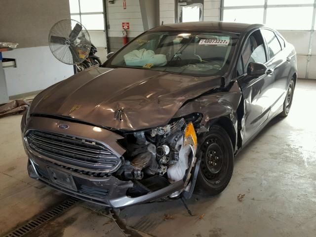 1FA6P0G73E5394330 - 2014 FORD FUSION S GRAY photo 2