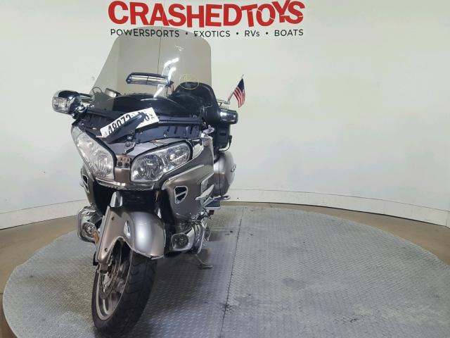 1HFSC47H46A505891 - 2006 HONDA GL1800 GRAY photo 3