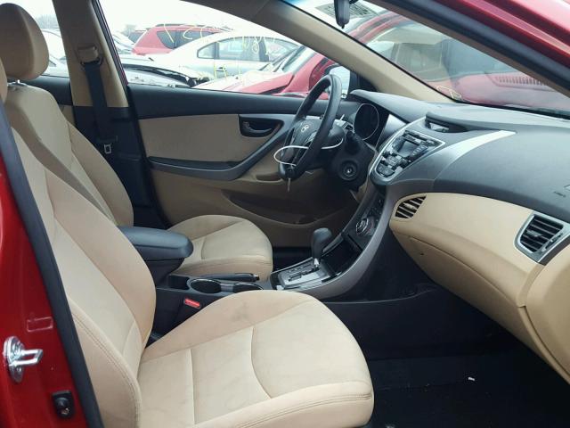 KMHDH4AEXDU991598 - 2013 HYUNDAI ELANTRA GL RED photo 5