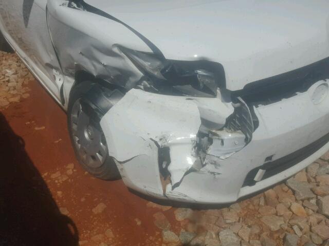 JTLZE4FE8FJ078889 - 2015 TOYOTA SCION XB 白色 照片 9