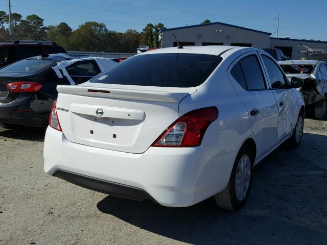 3N1CN7AP2HL856047 - 2017 NISSAN VERSA S WHITE photo 4