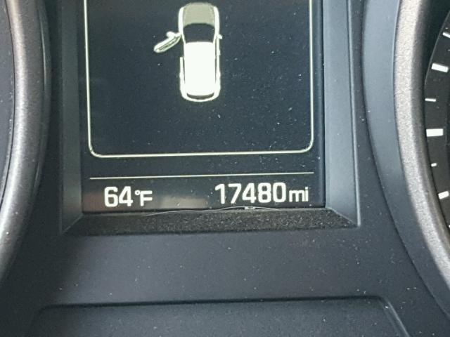 5XYZU3LB8HG434277 - 2017 HYUNDAI SANTA FE S WHITE photo 8