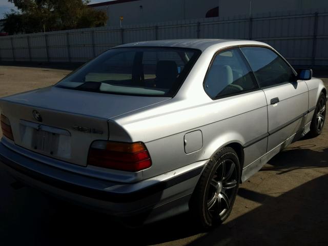 WBABE6317PJC12450 - 1993 BMW 318 IS AUT SILVER photo 4