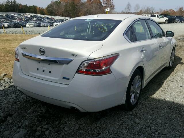 1N4AL3AP2EC112996 - 2014 NISSAN ALTIMA 2.5 WHITE photo 4