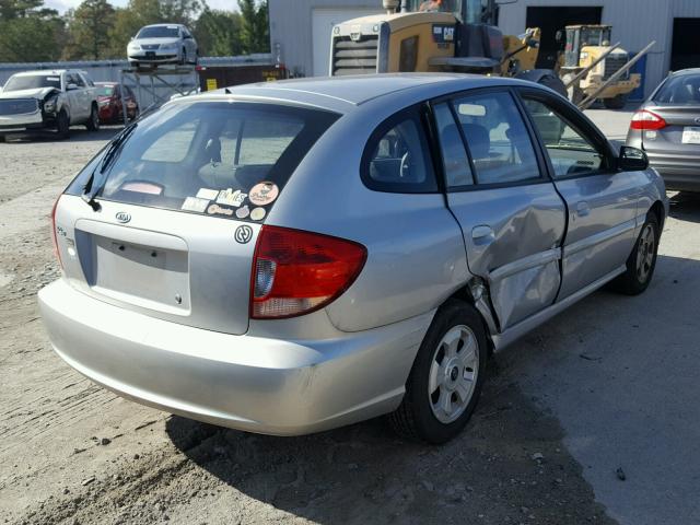 KNADC165046180095 - 2004 KIA RIO CINCO SILVER photo 4