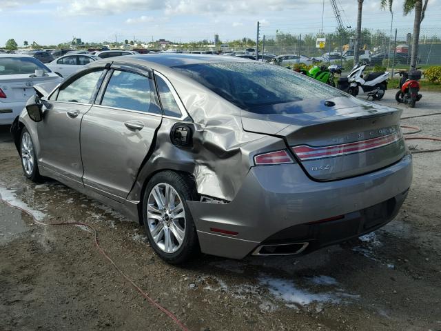 3LN6L2G92GR610585 - 2016 LINCOLN MKZ GRAY photo 3