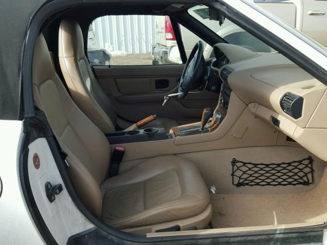 WBACH9340YLG18096 - 2000 BMW Z3 2.3 WHITE photo 5