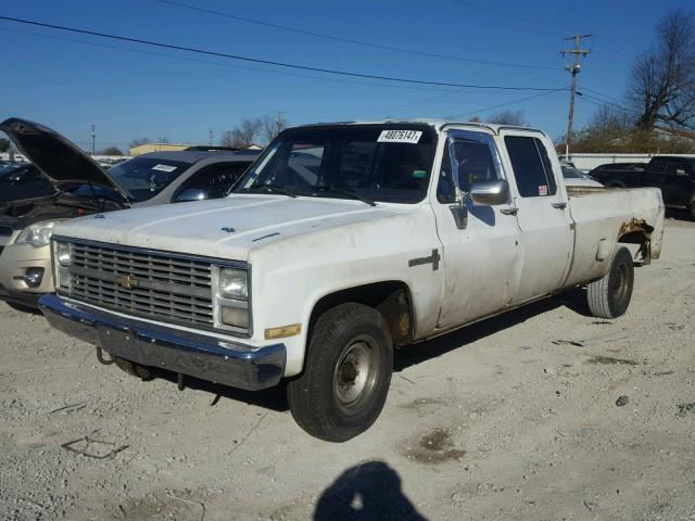 1GCGC23MXGS195667 - 1986 CHEVROLET C20 WHITE photo 2