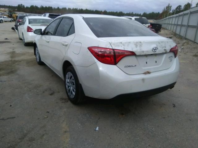 5YFBURHE2HP711153 - 2017 TOYOTA COROLLA L WHITE photo 3