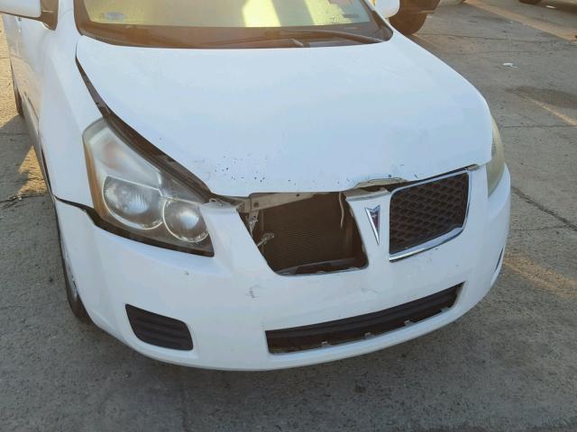 5Y2SP67859Z442509 - 2009 PONTIAC VIBE WHITE photo 9